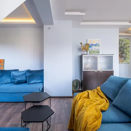 Marvellous / Roof Terrace / 2bdr / 2bth Appartamento