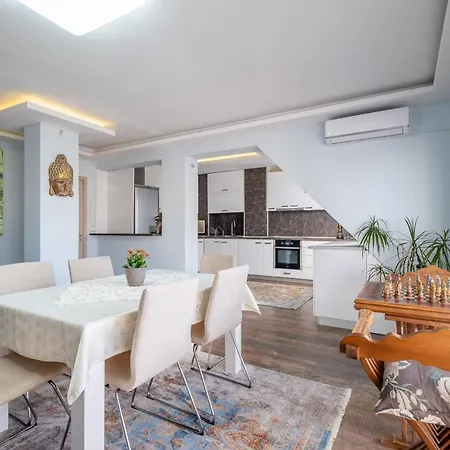 Apartament Marvellous / Roof Terrace / 2bdr / 2bth Sofia