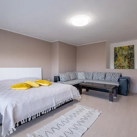 Marvellous / Roof Terrace / 2bdr / 2bth Appartamento Sofia