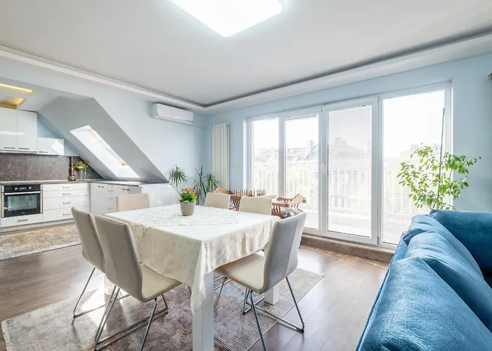 Marvellous / Roof Terrace / 2bdr / 2bth