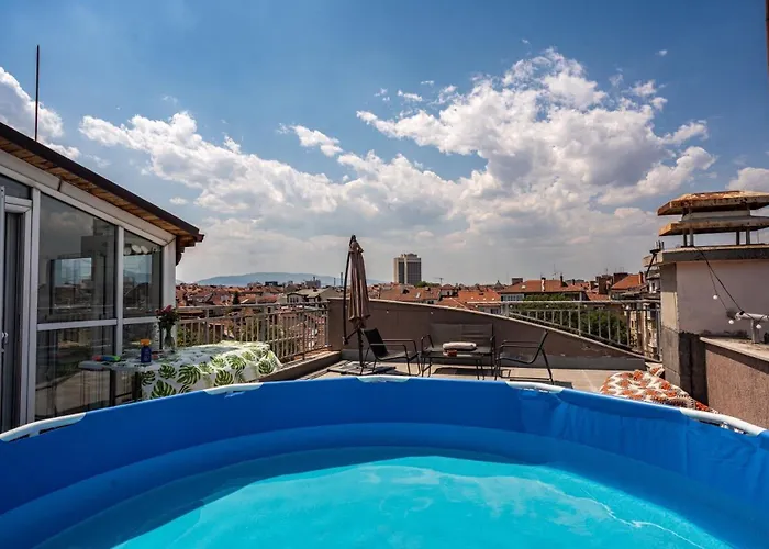 Marvellous / Roof Terrace / 2bdr / 2bth